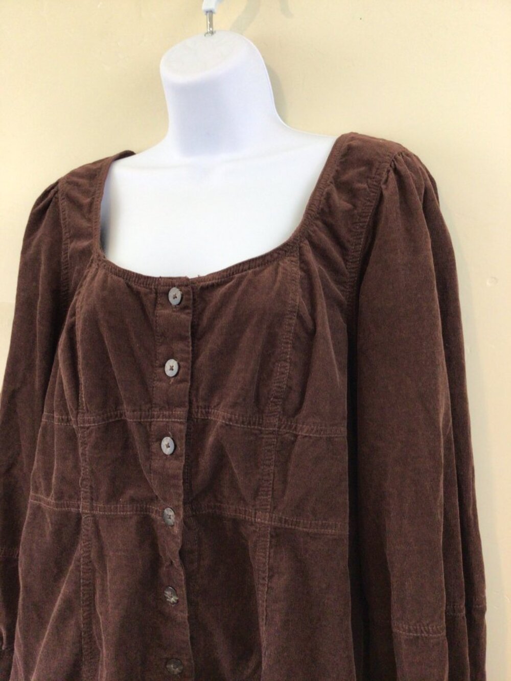 3/$10💕 Madewell Brown Corduroy Long Sleeve Button Down Midi Dress - Picture 2 of 6